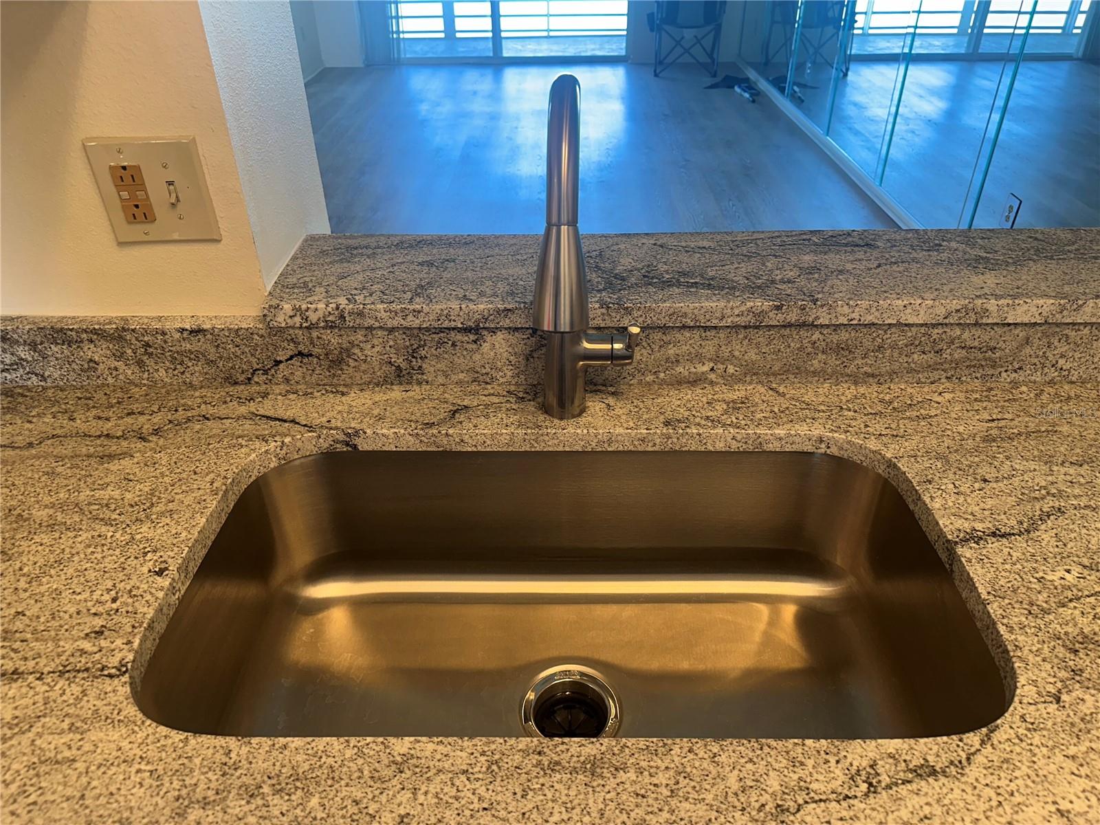 HARBOURSIDE CONDO - Residential