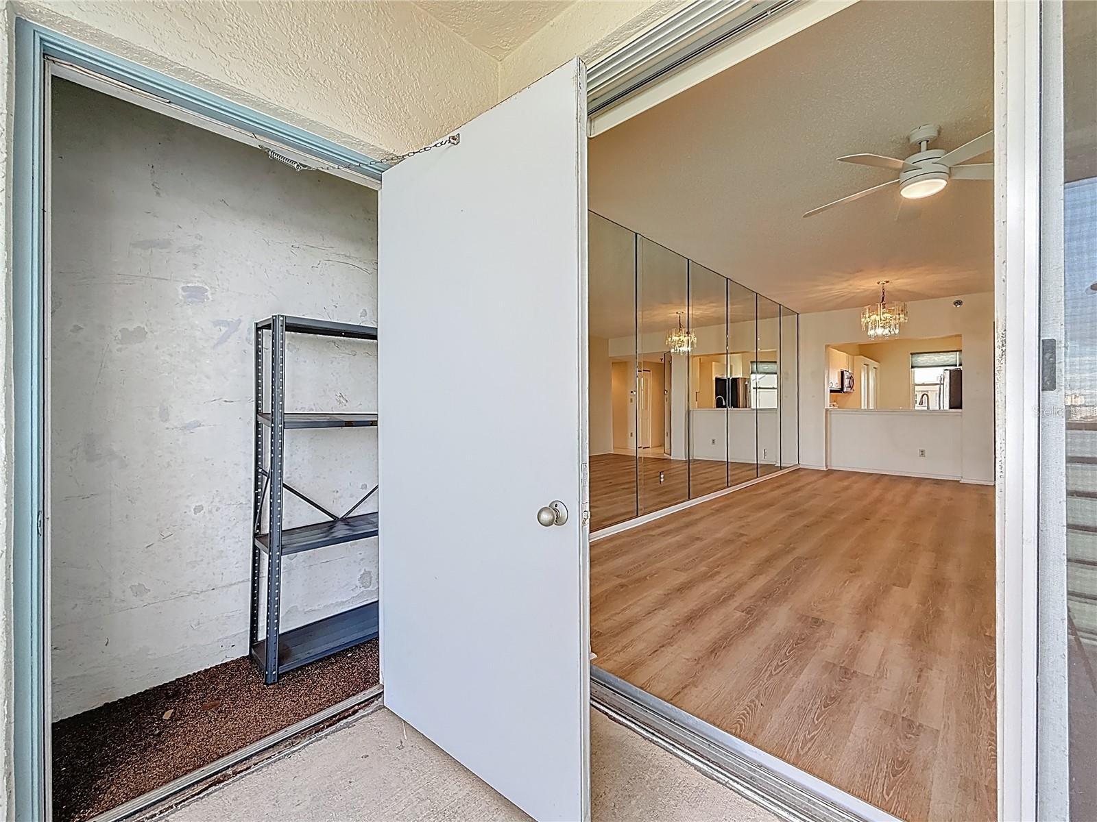 HARBOURSIDE CONDO - Residential