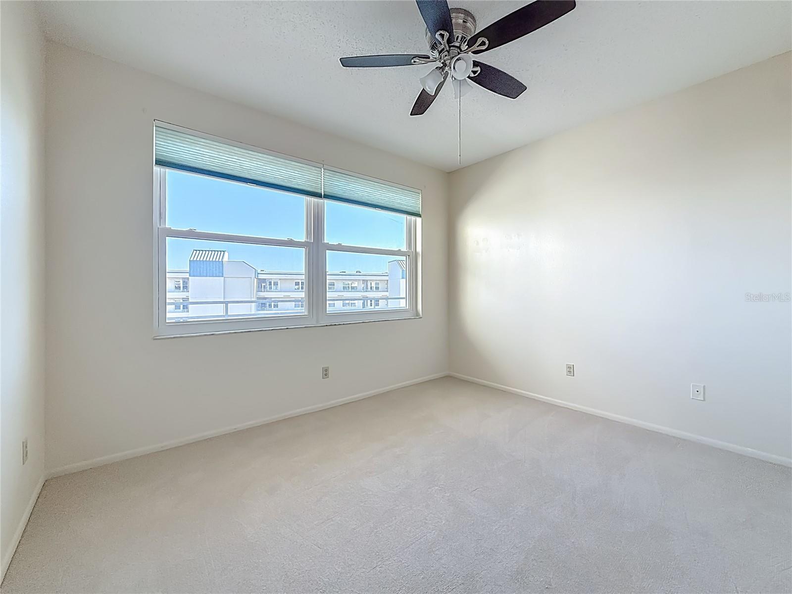 HARBOURSIDE CONDO - Residential