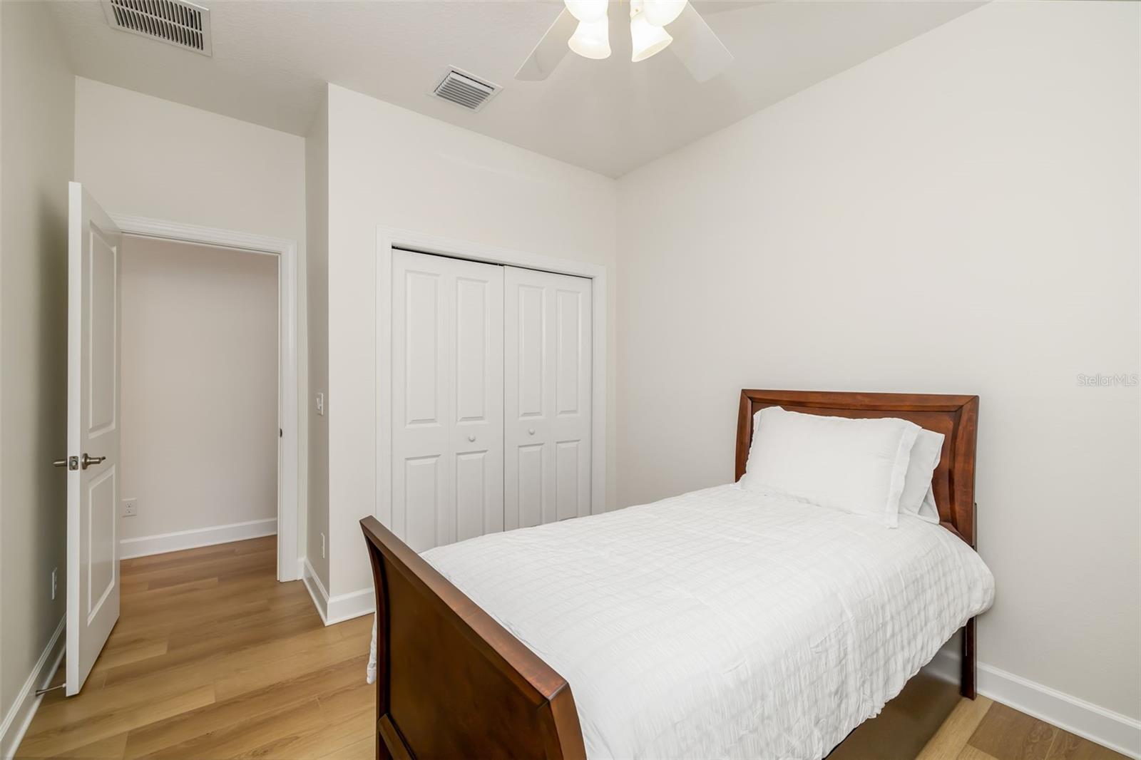 ESPLANADE GOLF AND COUNTRY CLUB - Residential