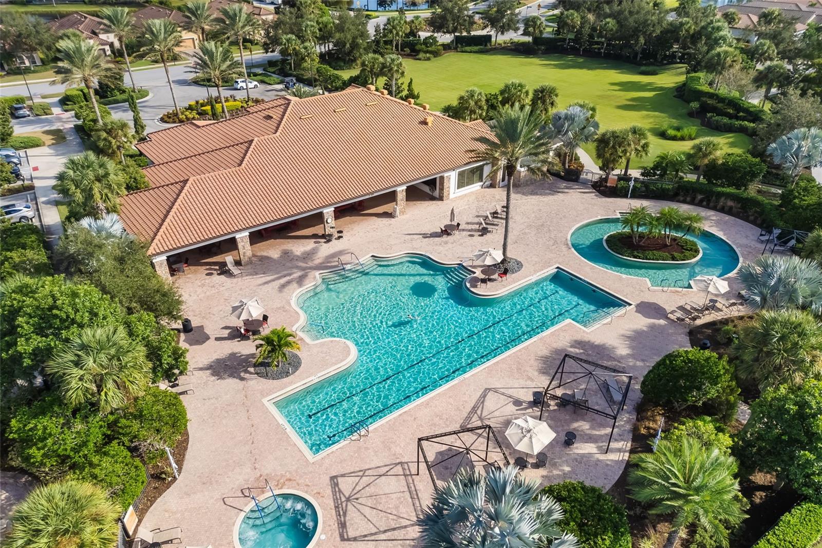 ESPLANADE GOLF AND COUNTRY CLUB - Residential