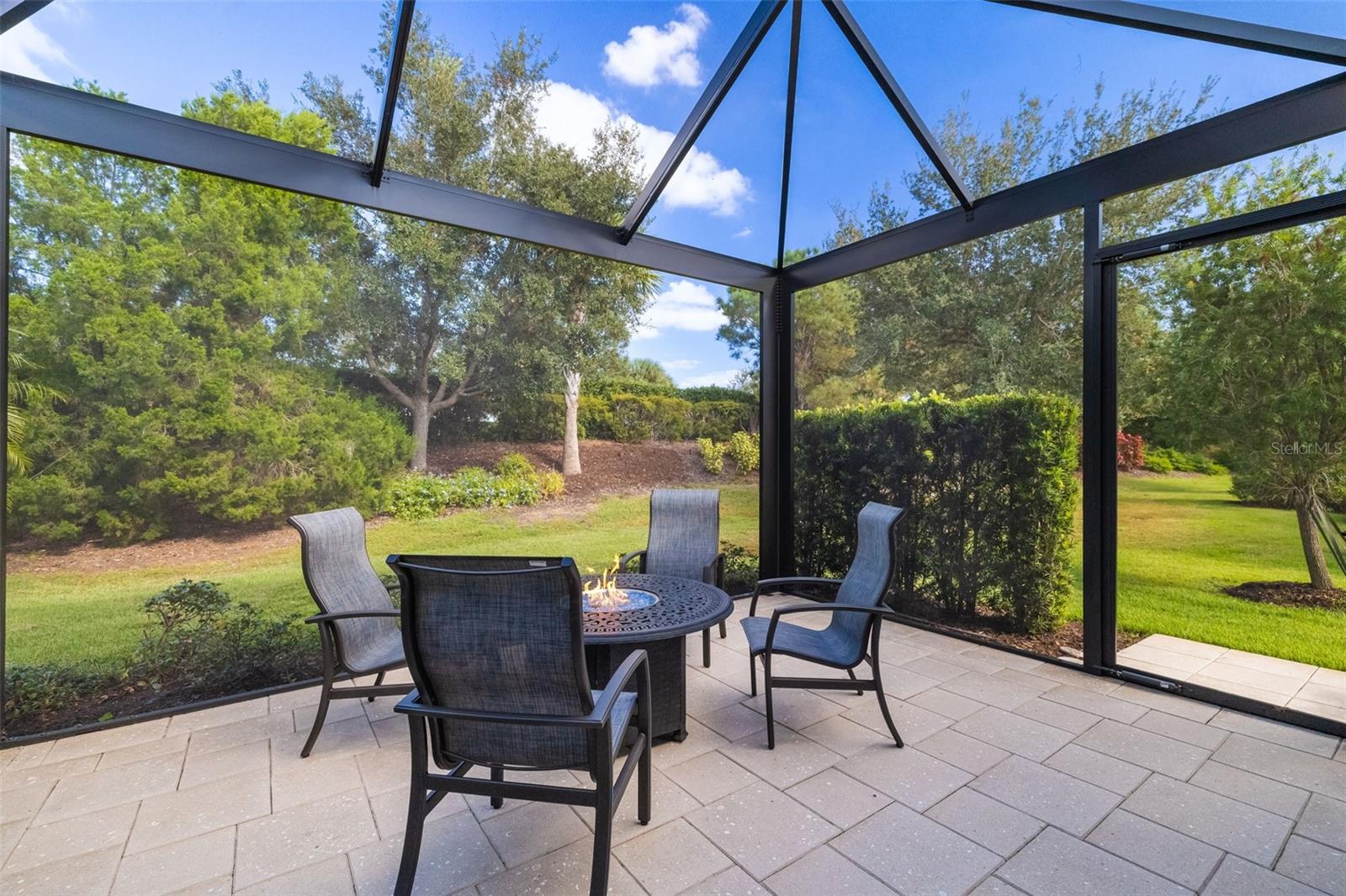 ESPLANADE GOLF AND COUNTRY CLUB - Residential