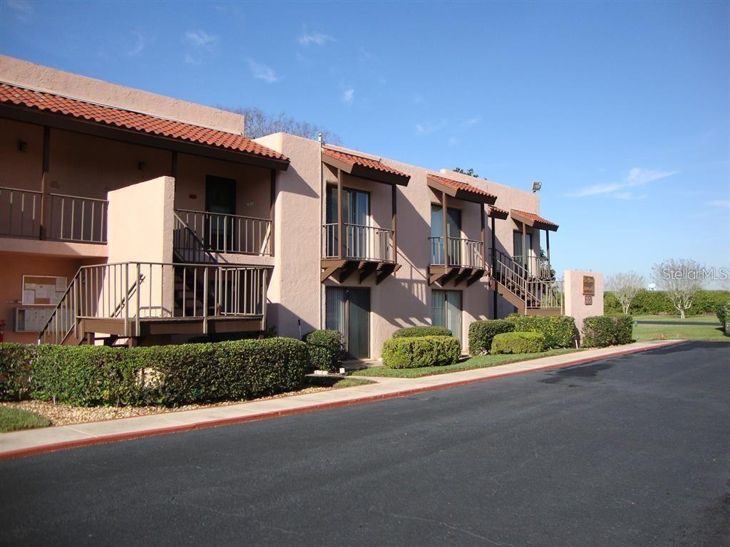 LA CASA CONDOS - Residential