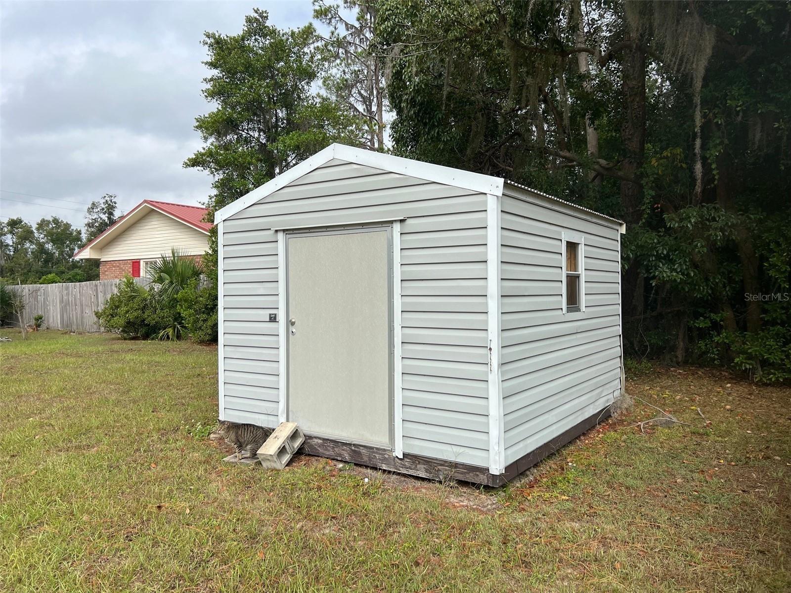 517 CENTRAL AVENUE SE