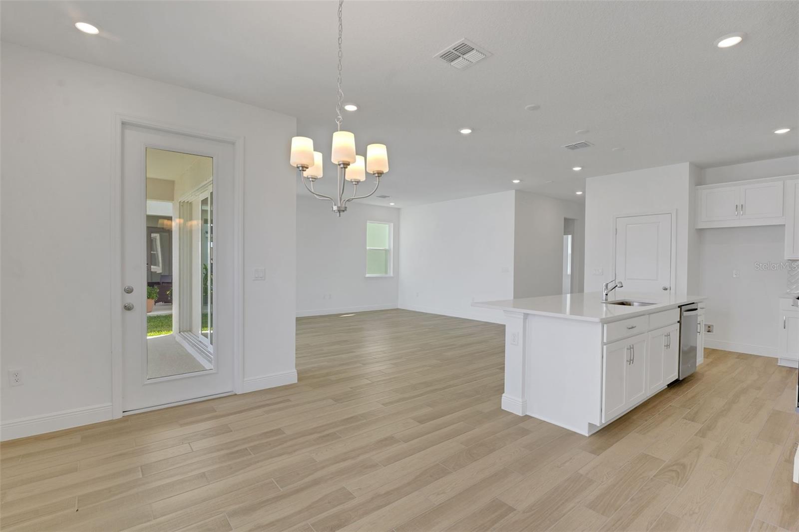 CROSSROADS AT KELLY PARK - Residential