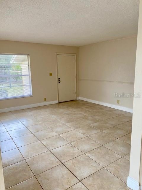 LAKE FOREST UNIT 1 - Residential Lease