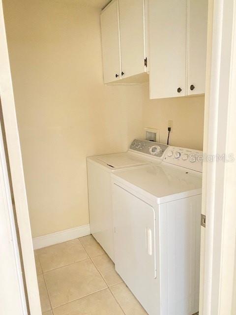 LAKE FOREST UNIT 1 - Residential Lease