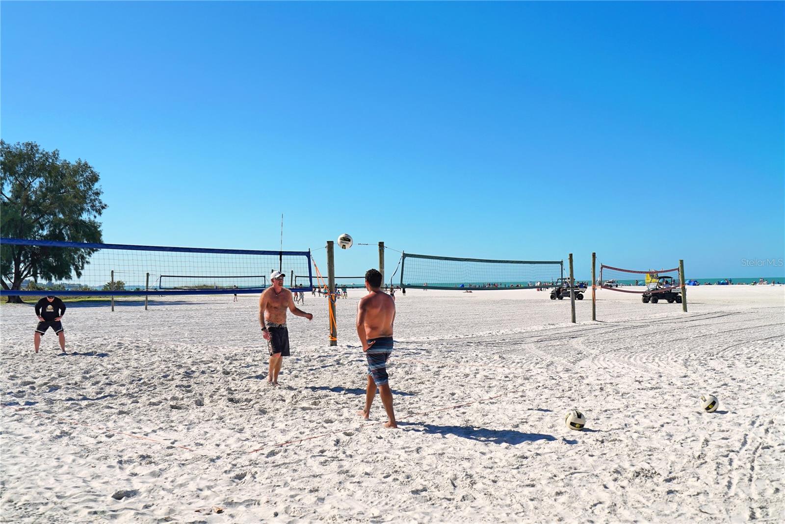 SARASOTA BEACH - Residential