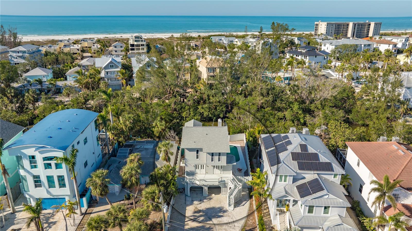 SARASOTA BEACH - Residential