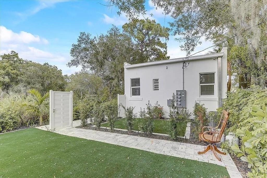 INWOOD PARK FIRST ADDITION - Residential Income