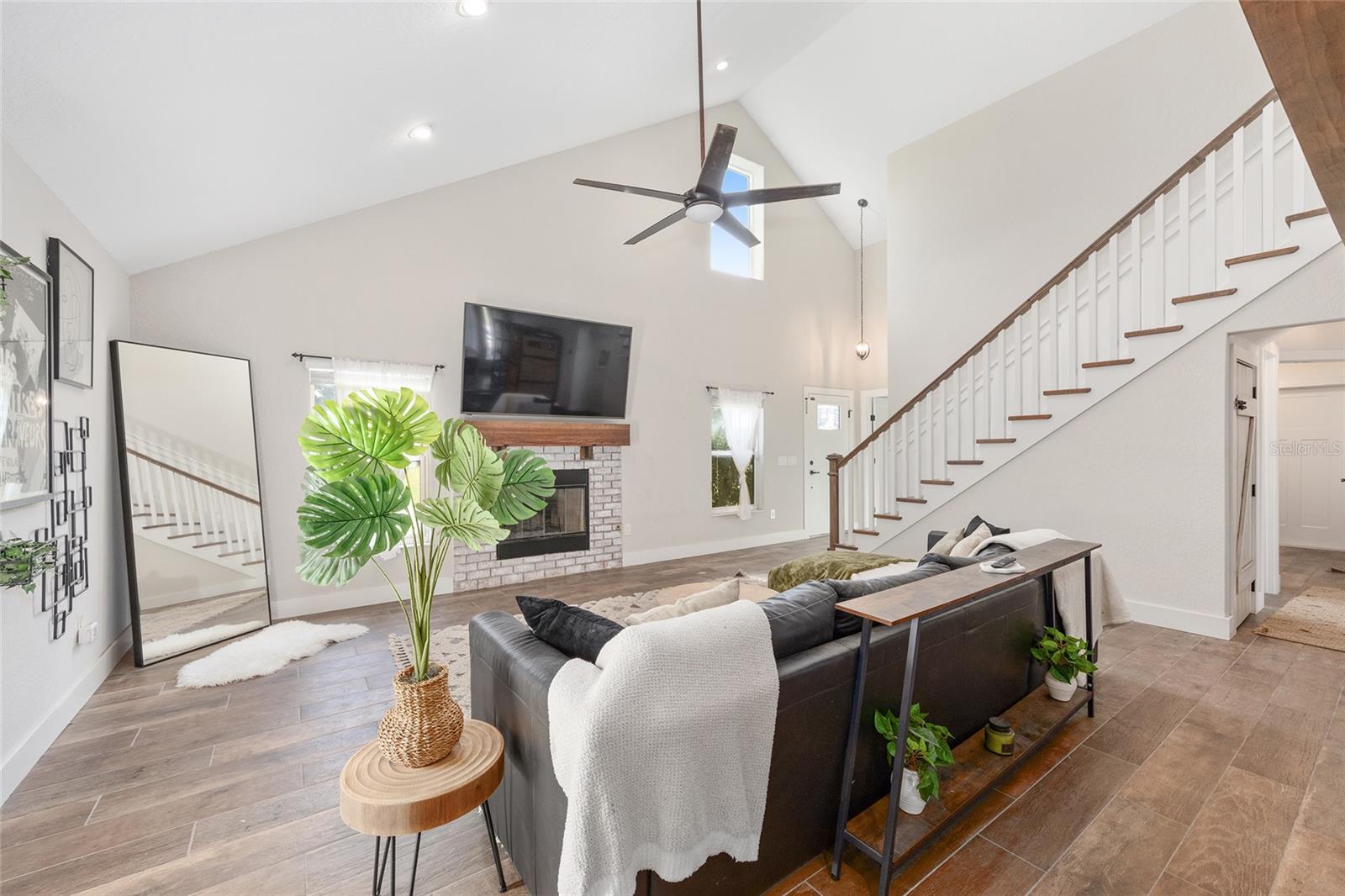 11999 COUNTY ROAD 223