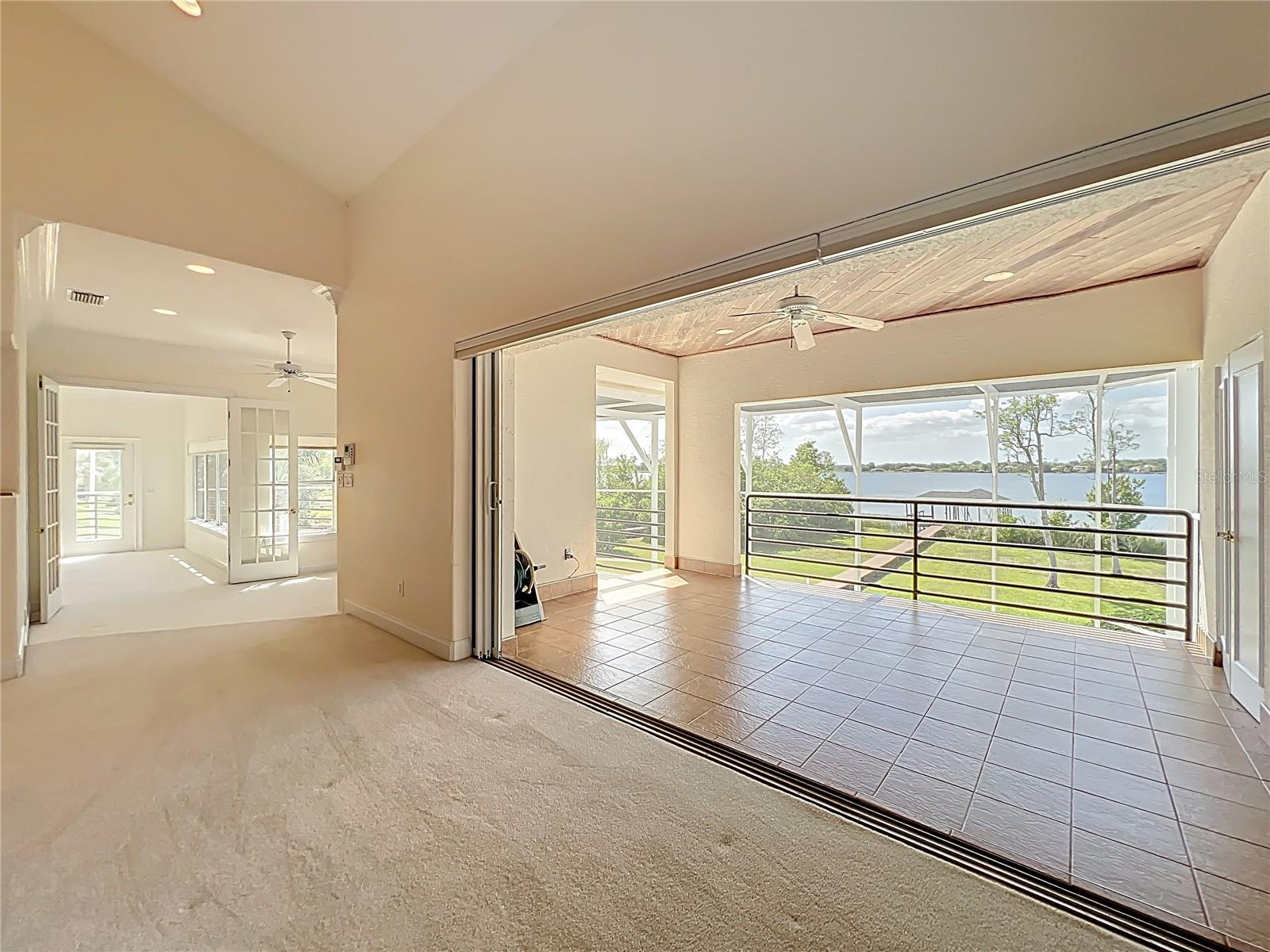 MOUNT DORA COUNTRY CLUB MOUNT DORA UNIT 02 - Residential