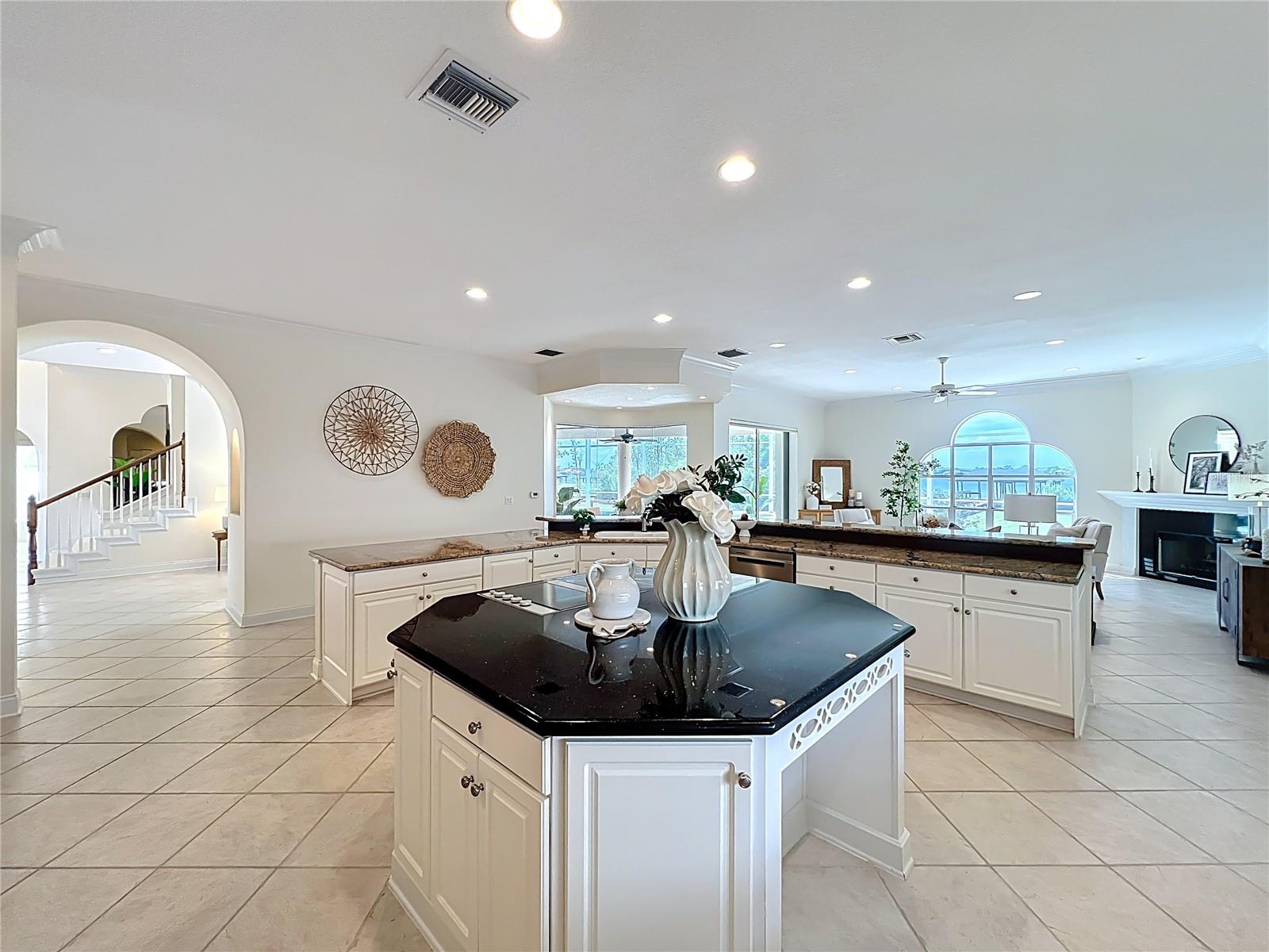 MOUNT DORA COUNTRY CLUB MOUNT DORA UNIT 02 - Residential