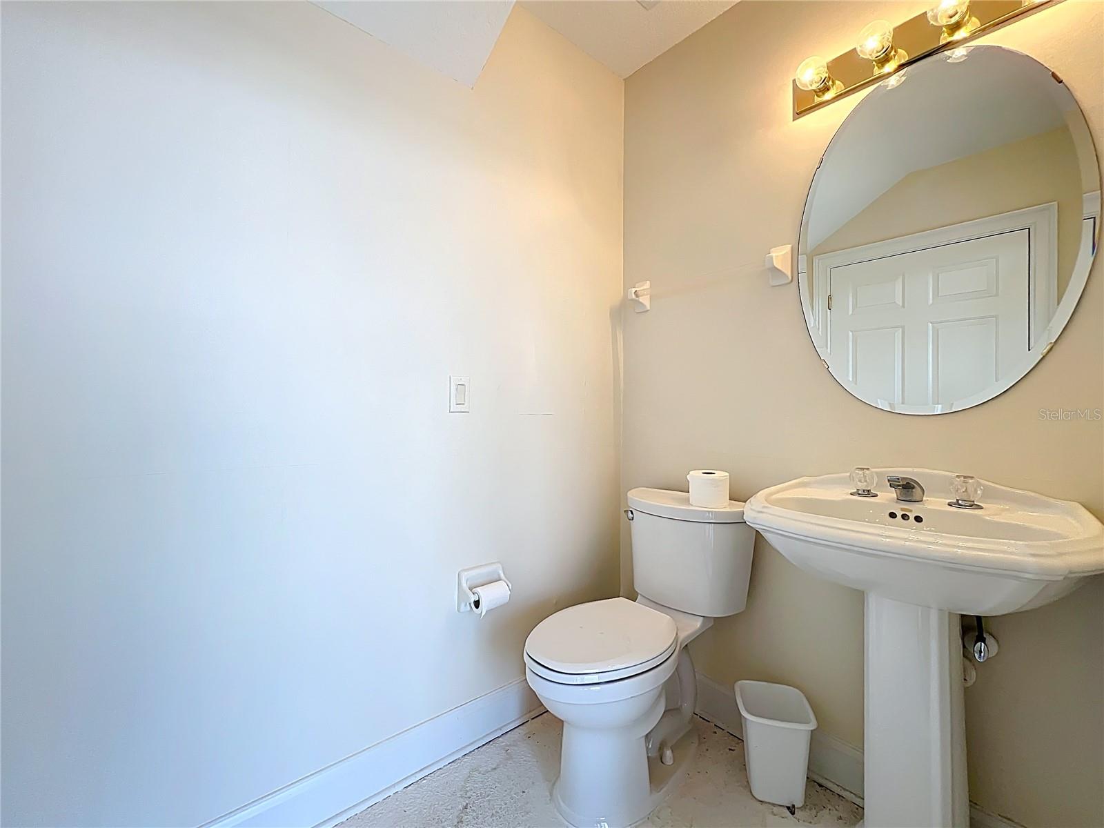 MOUNT DORA COUNTRY CLUB MOUNT DORA UNIT 02 - Residential