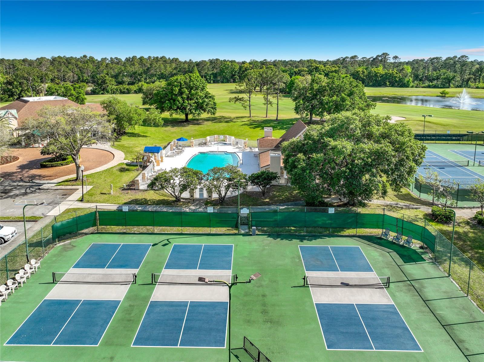 MOUNT DORA COUNTRY CLUB MOUNT DORA UNIT 02 - Residential