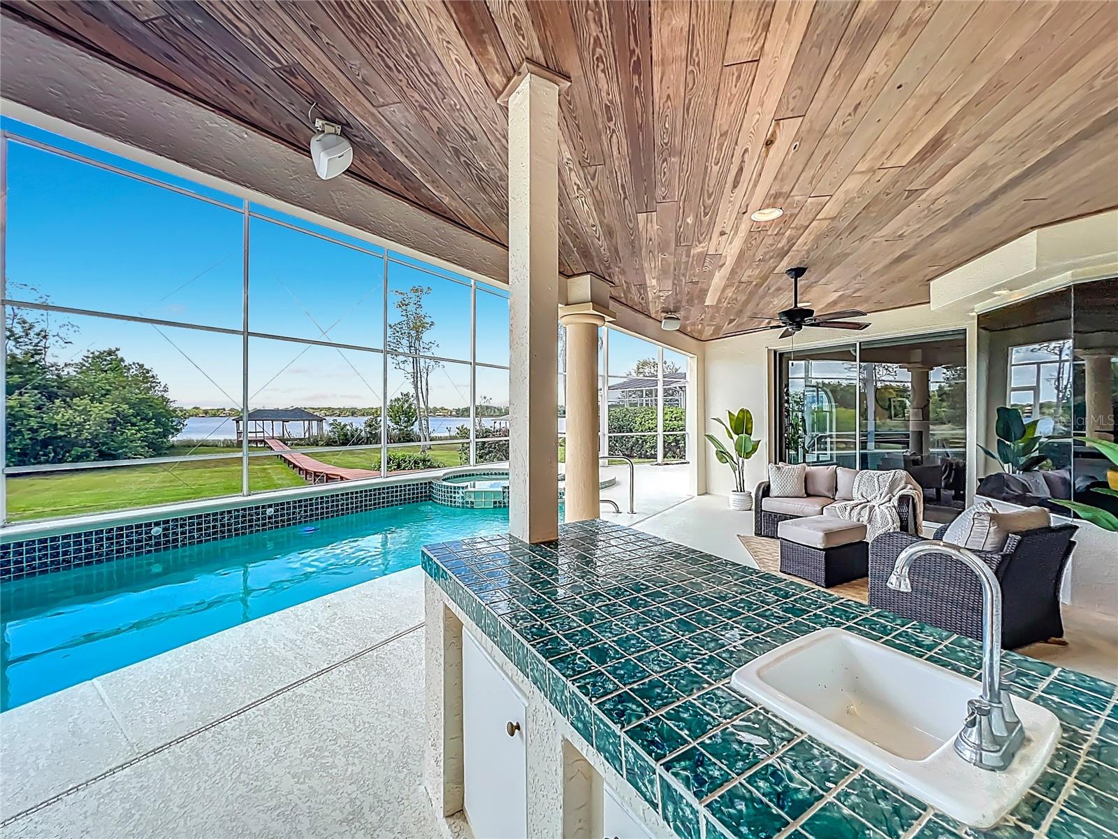 MOUNT DORA COUNTRY CLUB MOUNT DORA UNIT 02 - Residential