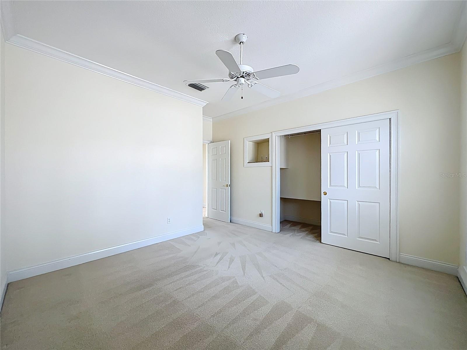 MOUNT DORA COUNTRY CLUB MOUNT DORA UNIT 02 - Residential