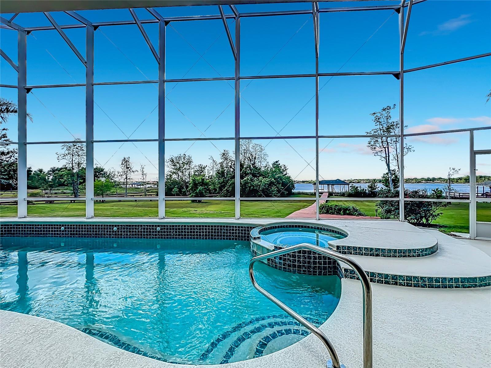 MOUNT DORA COUNTRY CLUB MOUNT DORA UNIT 02 - Residential