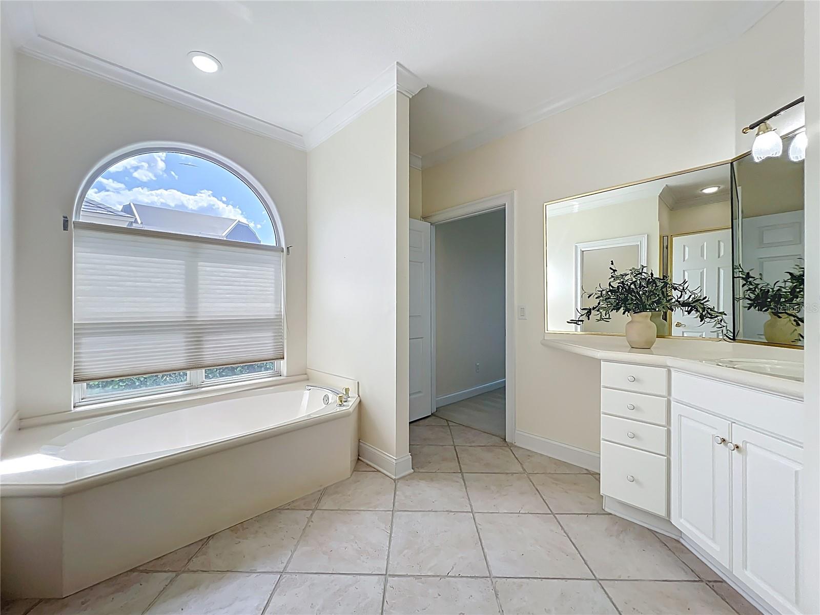 MOUNT DORA COUNTRY CLUB MOUNT DORA UNIT 02 - Residential