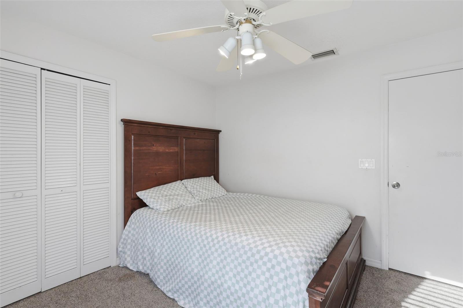 DELTONA LAKES UNIT 22 - Residential