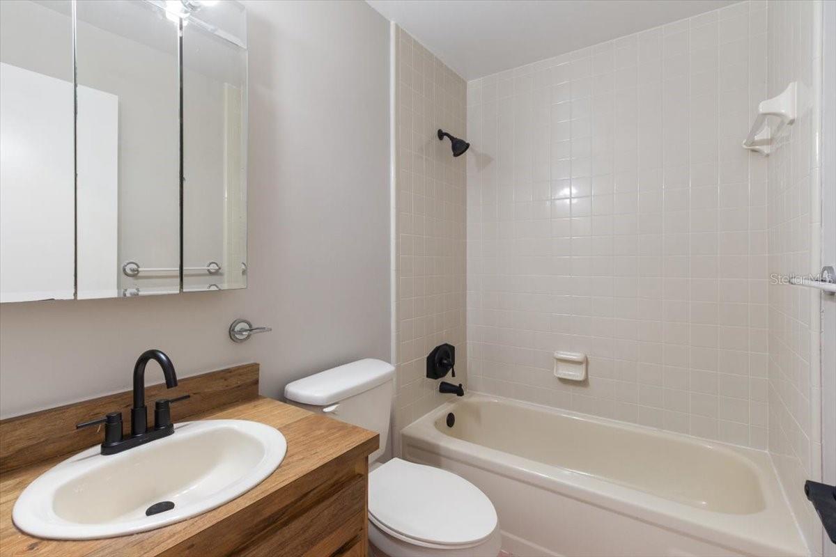 CARROLLWOOD MEADOWS UNIT XI - Residential