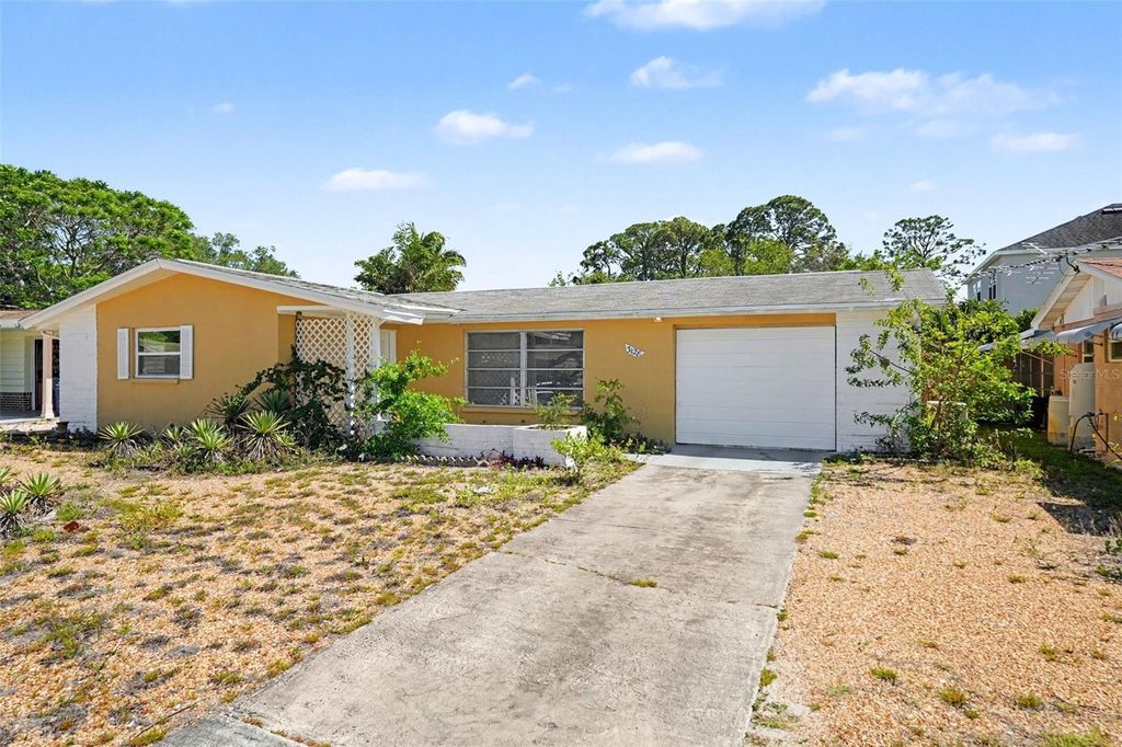 Photo of 3128 Harvardston Loop, Holiday, FL 34691 (MLS # TB8499297)