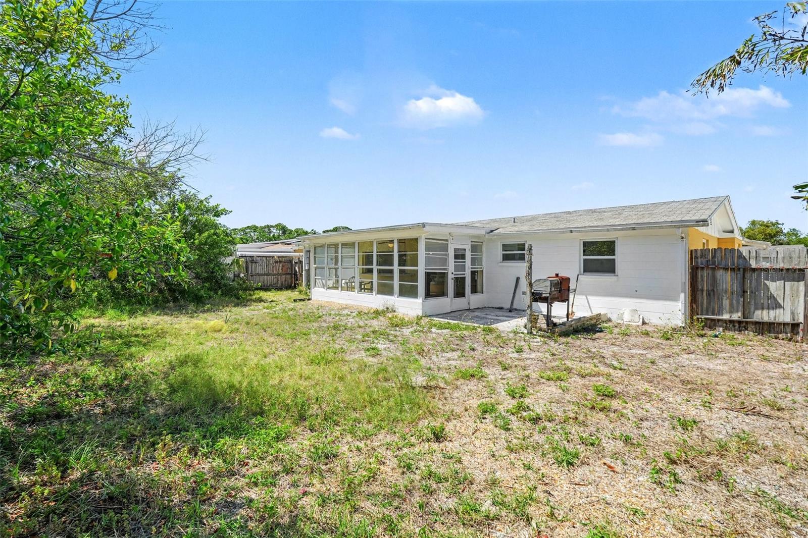 BEACON SQUARE - Residential