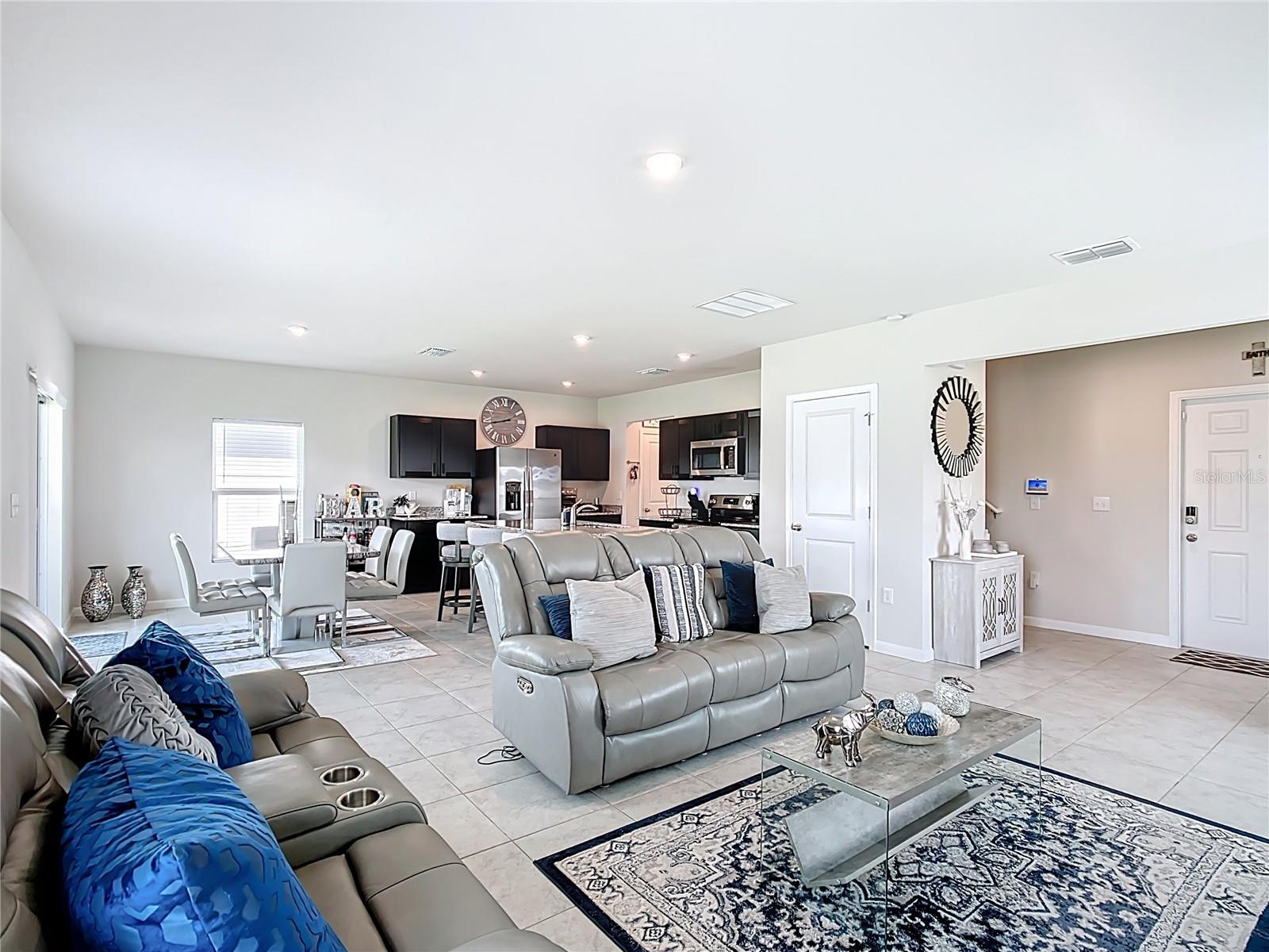 1508 MAJESTIC LANE