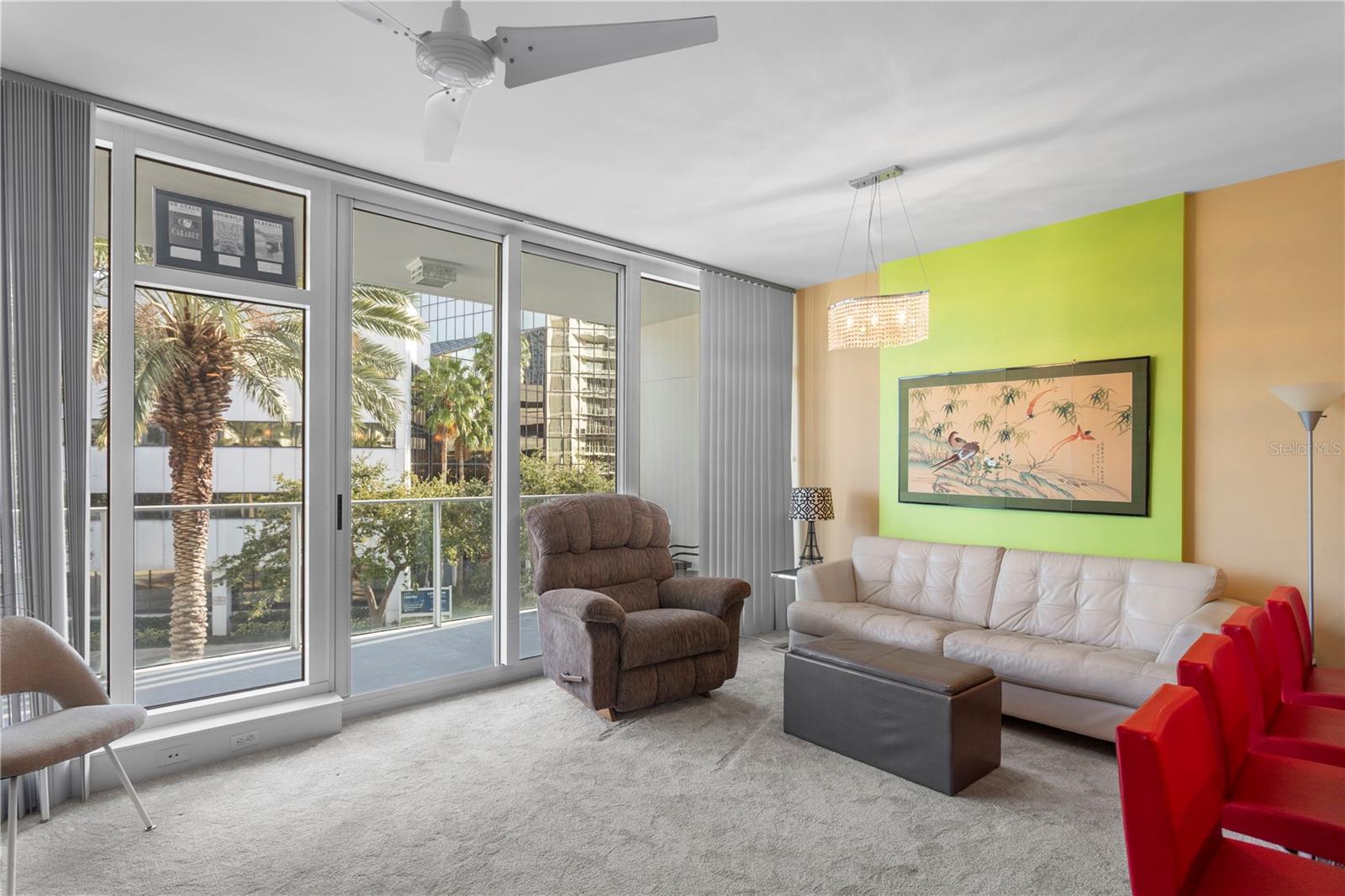 SIGNATURE PLACE CONDO - Residential