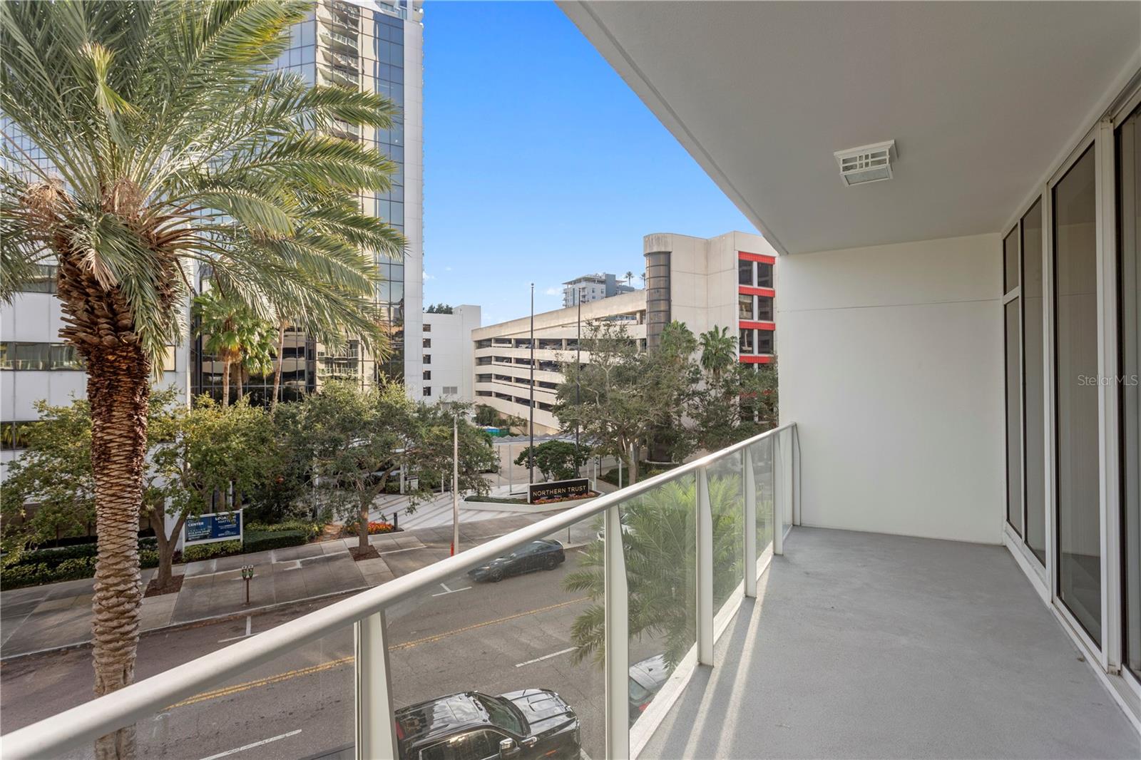 SIGNATURE PLACE CONDO - Residential