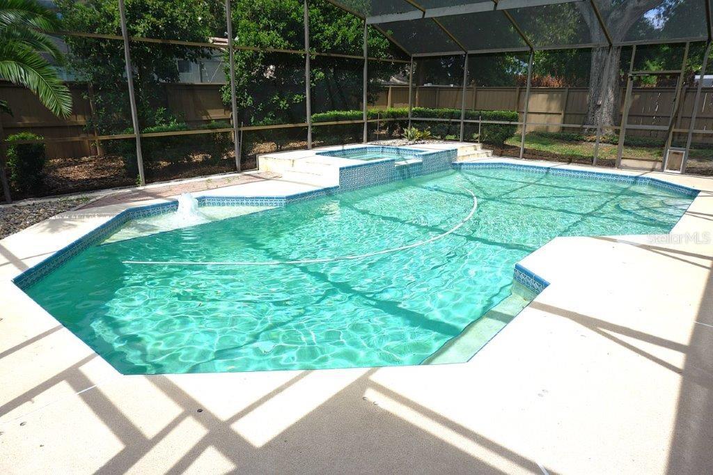 8021 LANDGROVE COURT