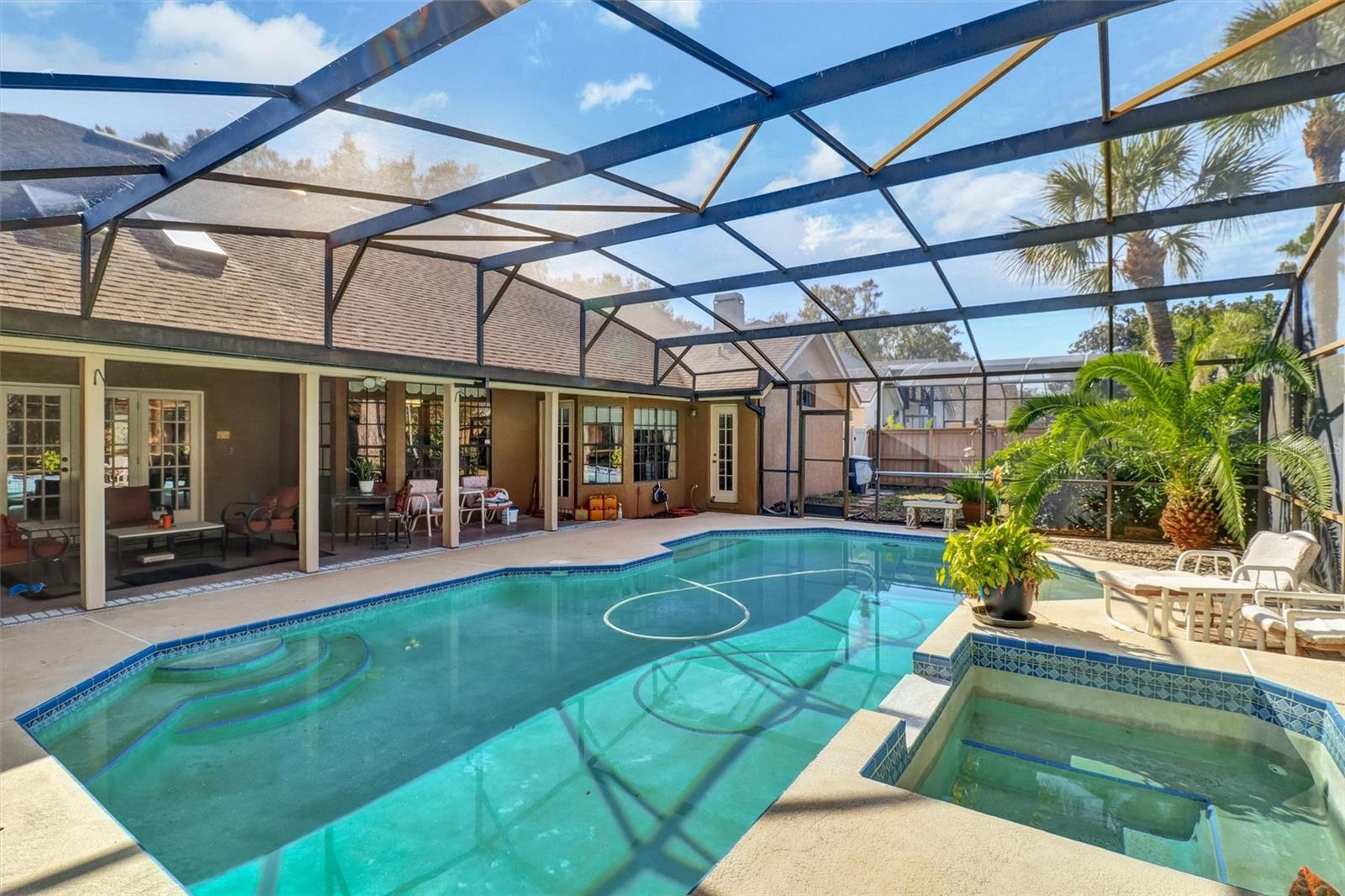 WINGROVE ESTATES - Residential