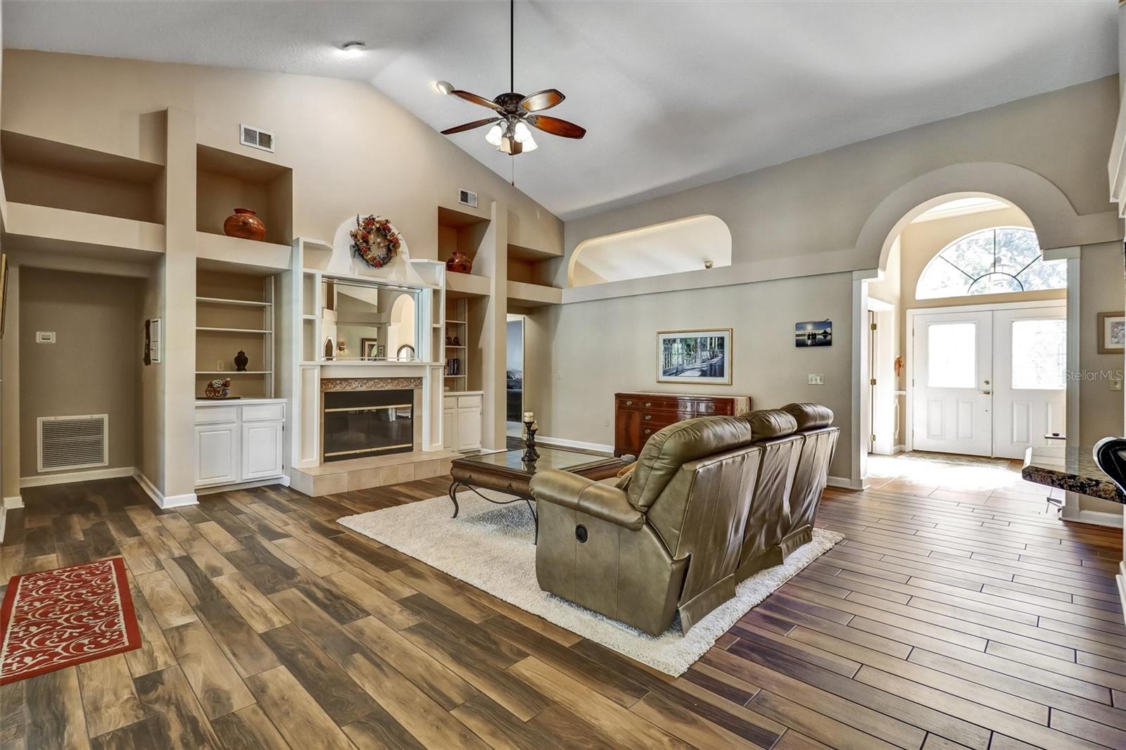 WINGROVE ESTATES - Residential