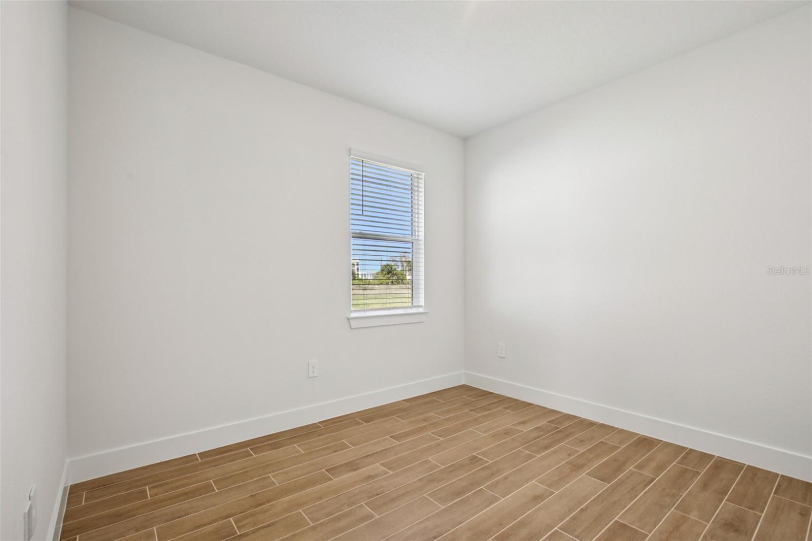 MAGNOLIA BAY - Residential