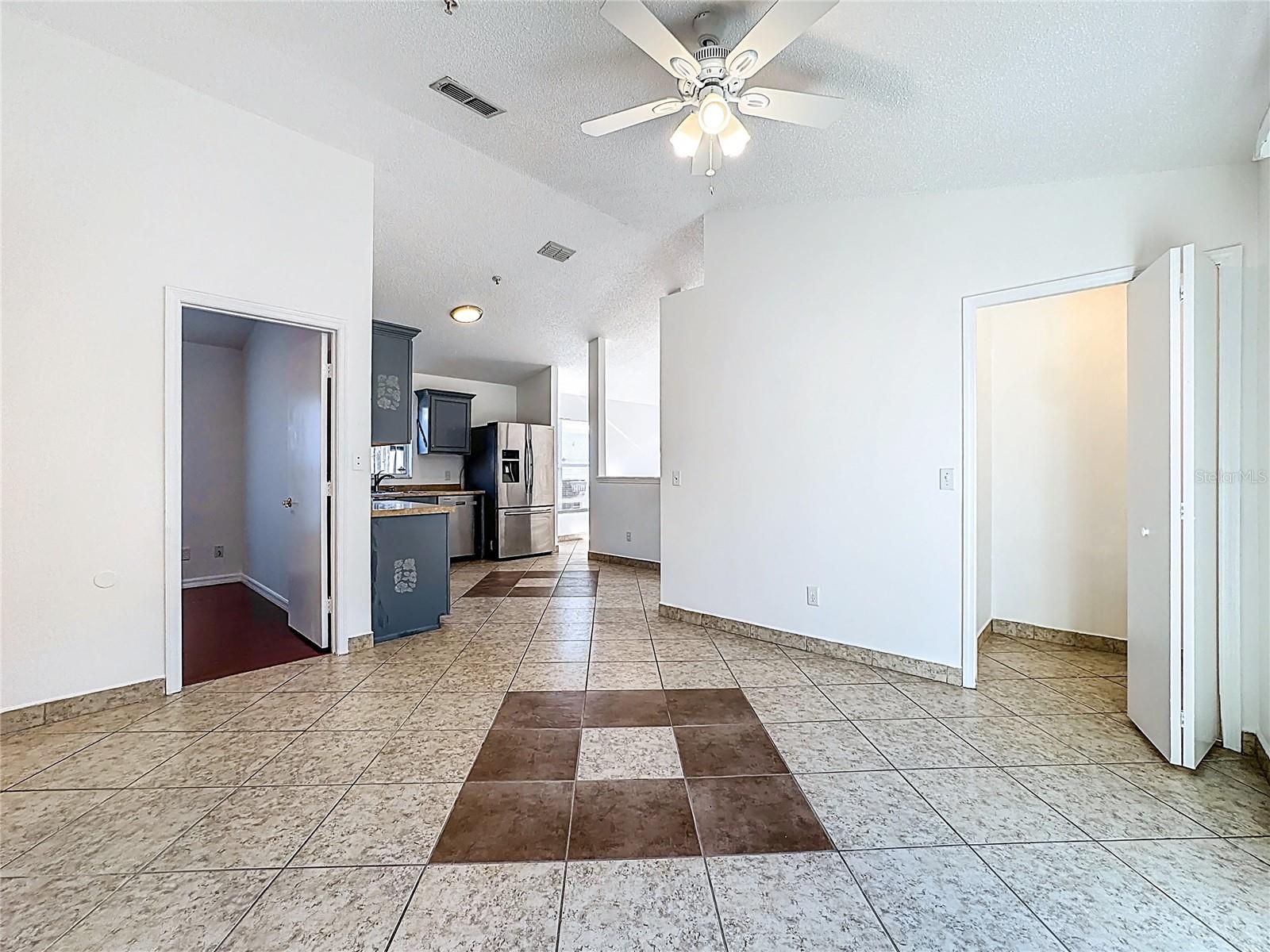 MEADOWS 02 AT BOGGY CREEK - Residential