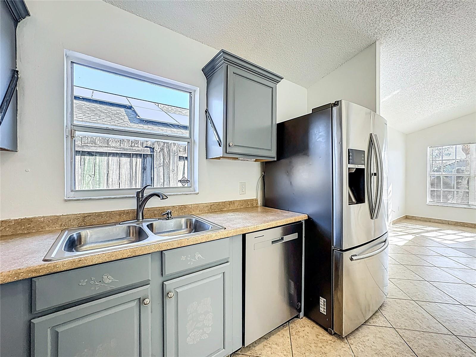 MEADOWS 02 AT BOGGY CREEK - Residential