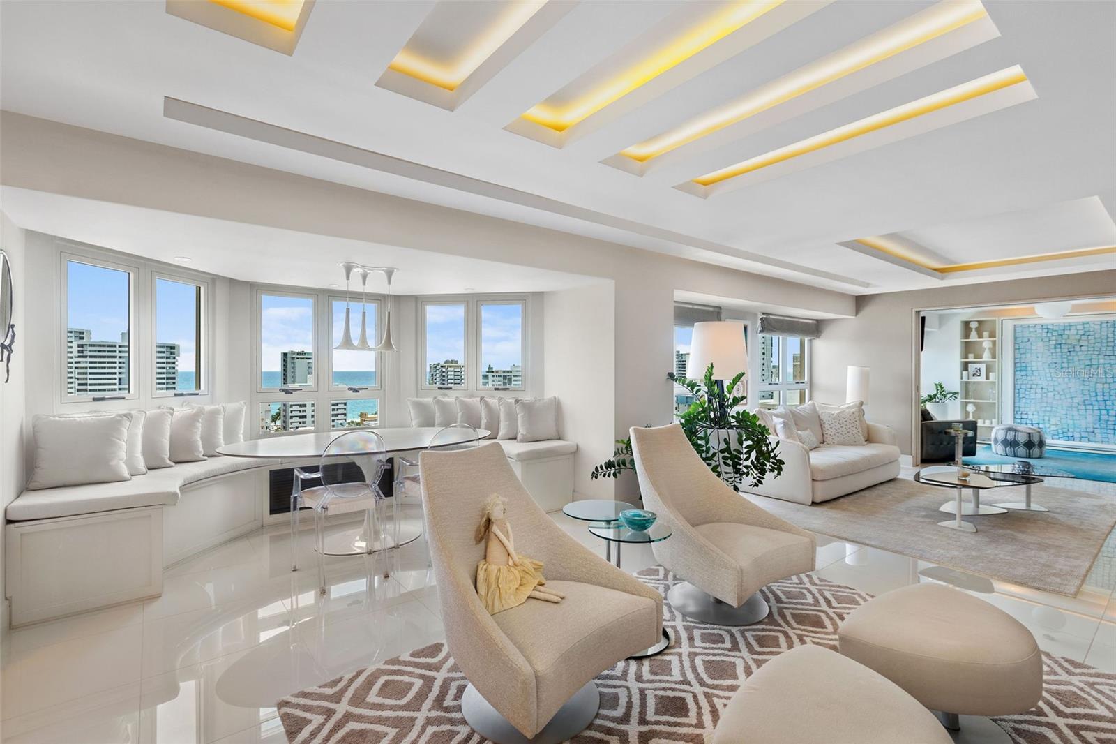 GALLERY PLAZA - Residential