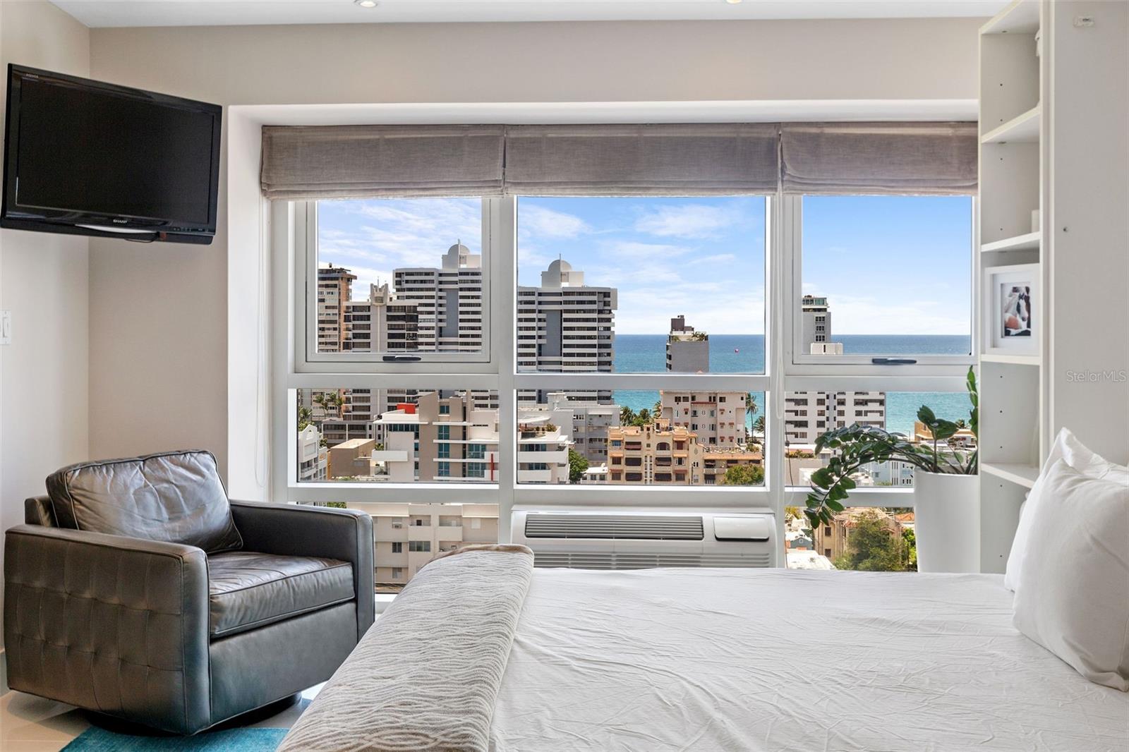 GALLERY PLAZA - Residential