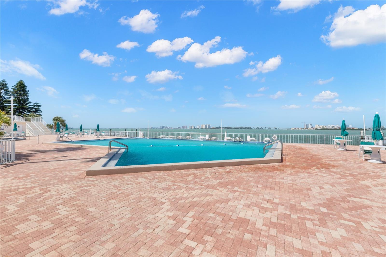 PIERCE 100 CONDO - Residential