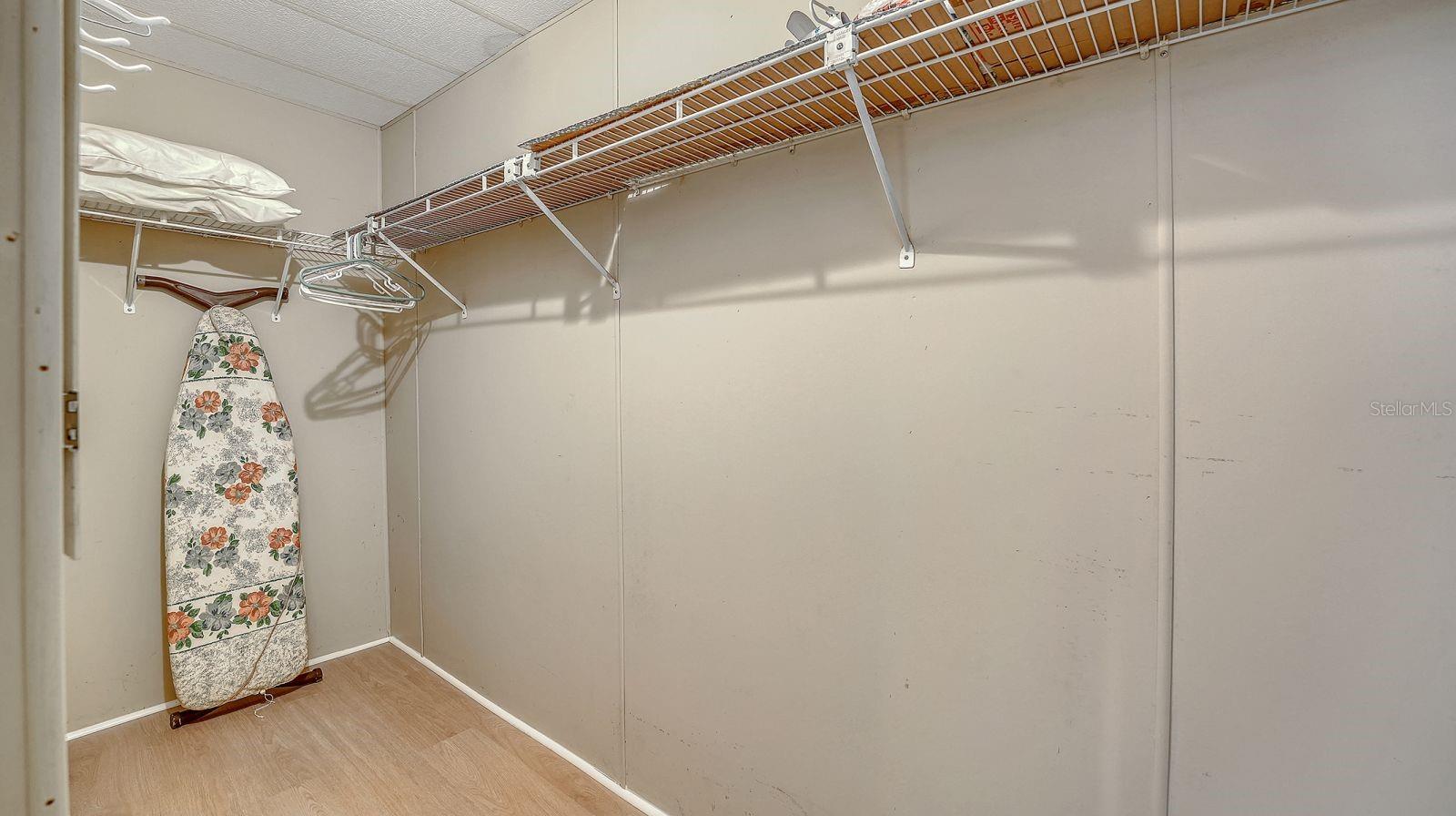 SOUTH WINDS MHP CO-OP - Residential