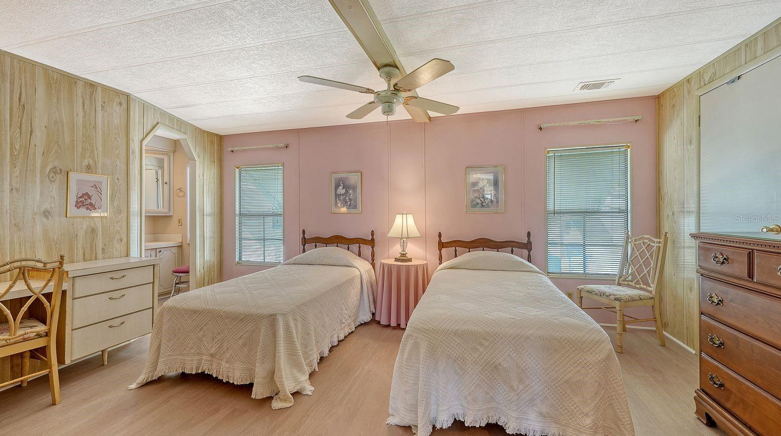 SOUTH WINDS MHP CO-OP - Residential