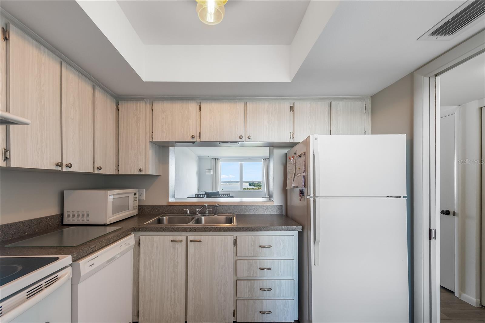 COVE CAY VILLAGE - Residential