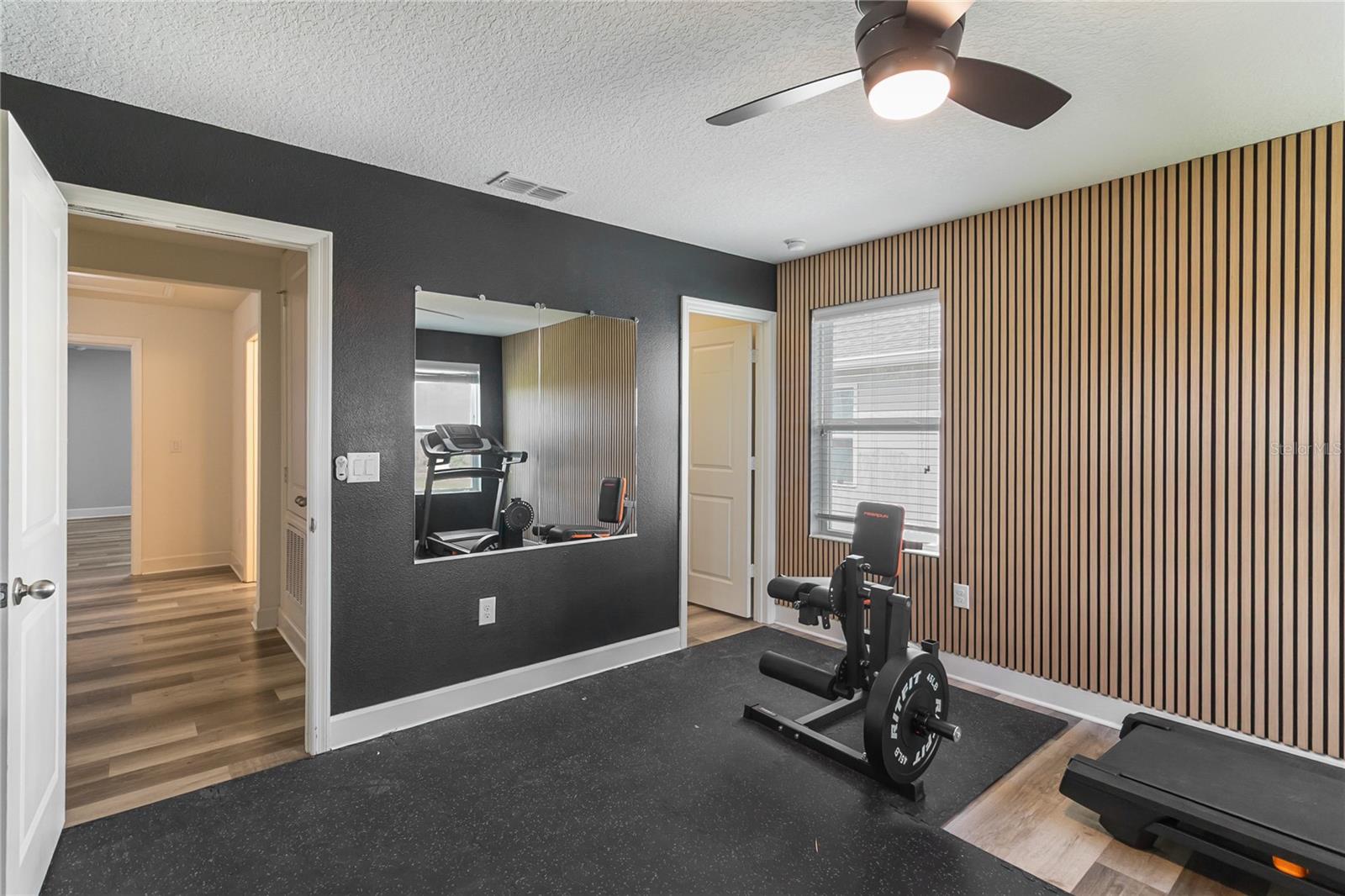 ORCHARD PK/STILLWATER XING PH - Residential