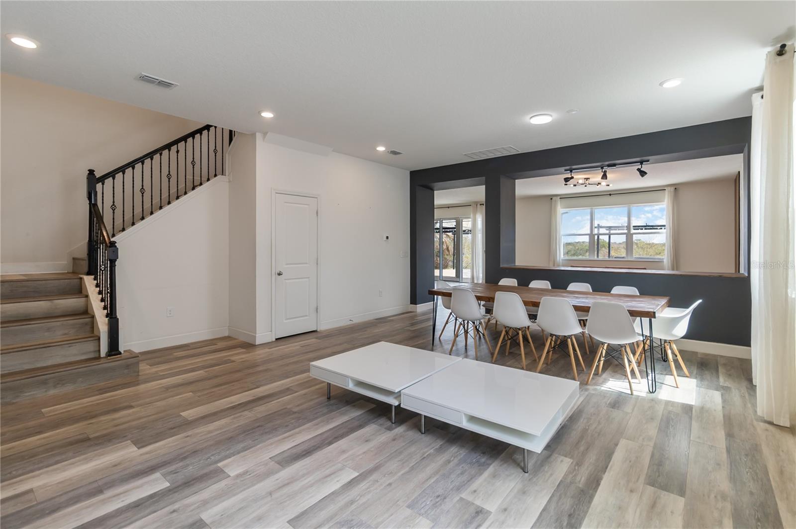 ORCHARD PK/STILLWATER XING PH - Residential