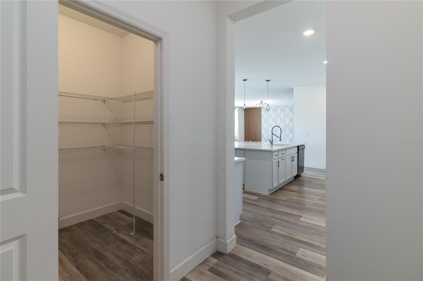 ORCHARD PK/STILLWATER XING PH - Residential