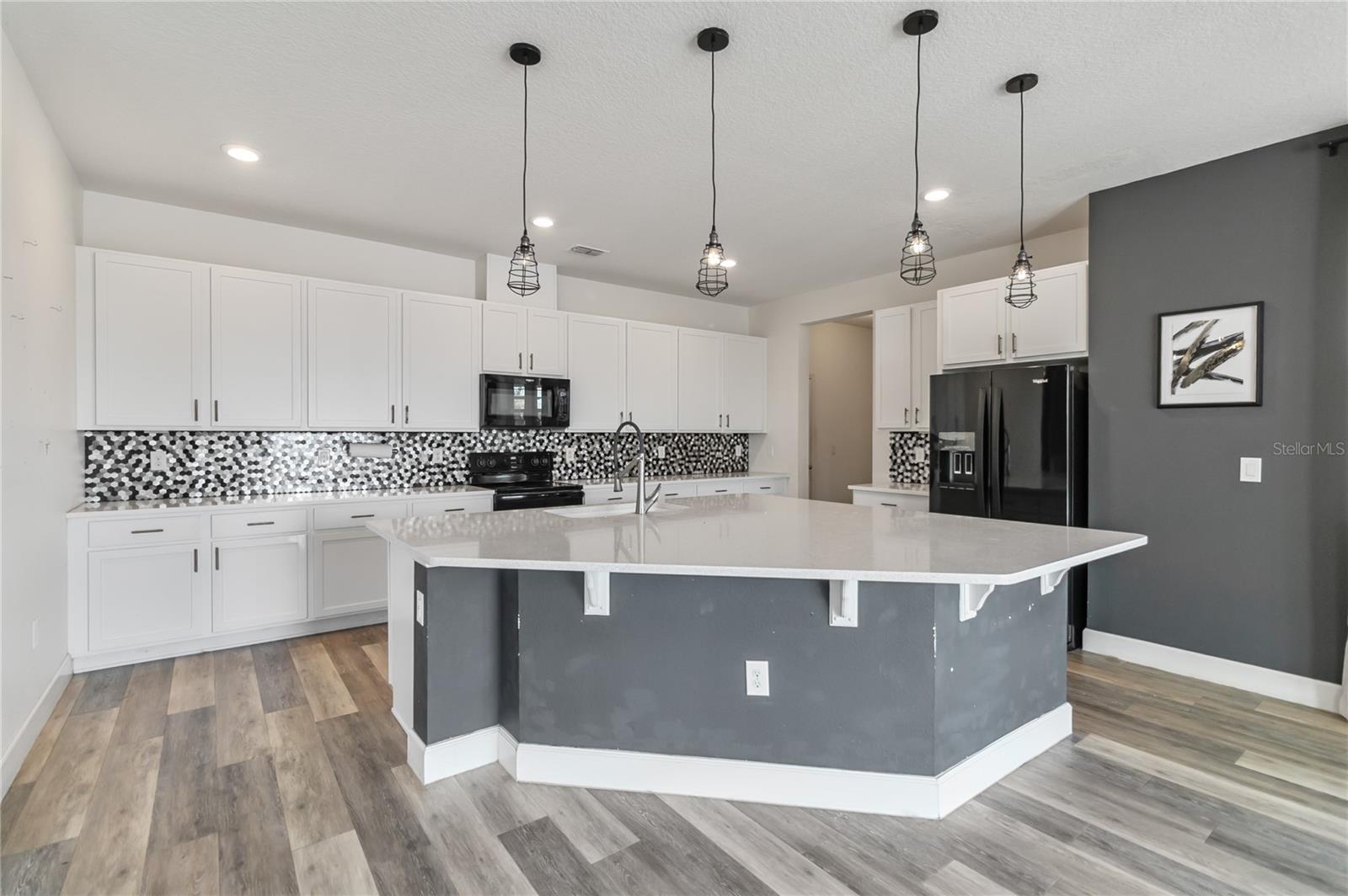 ORCHARD PK/STILLWATER XING PH - Residential