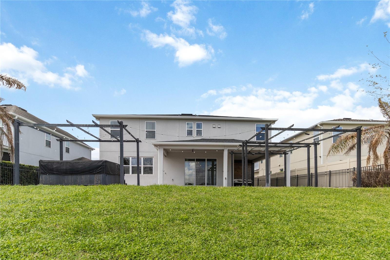 ORCHARD PK/STILLWATER XING PH - Residential