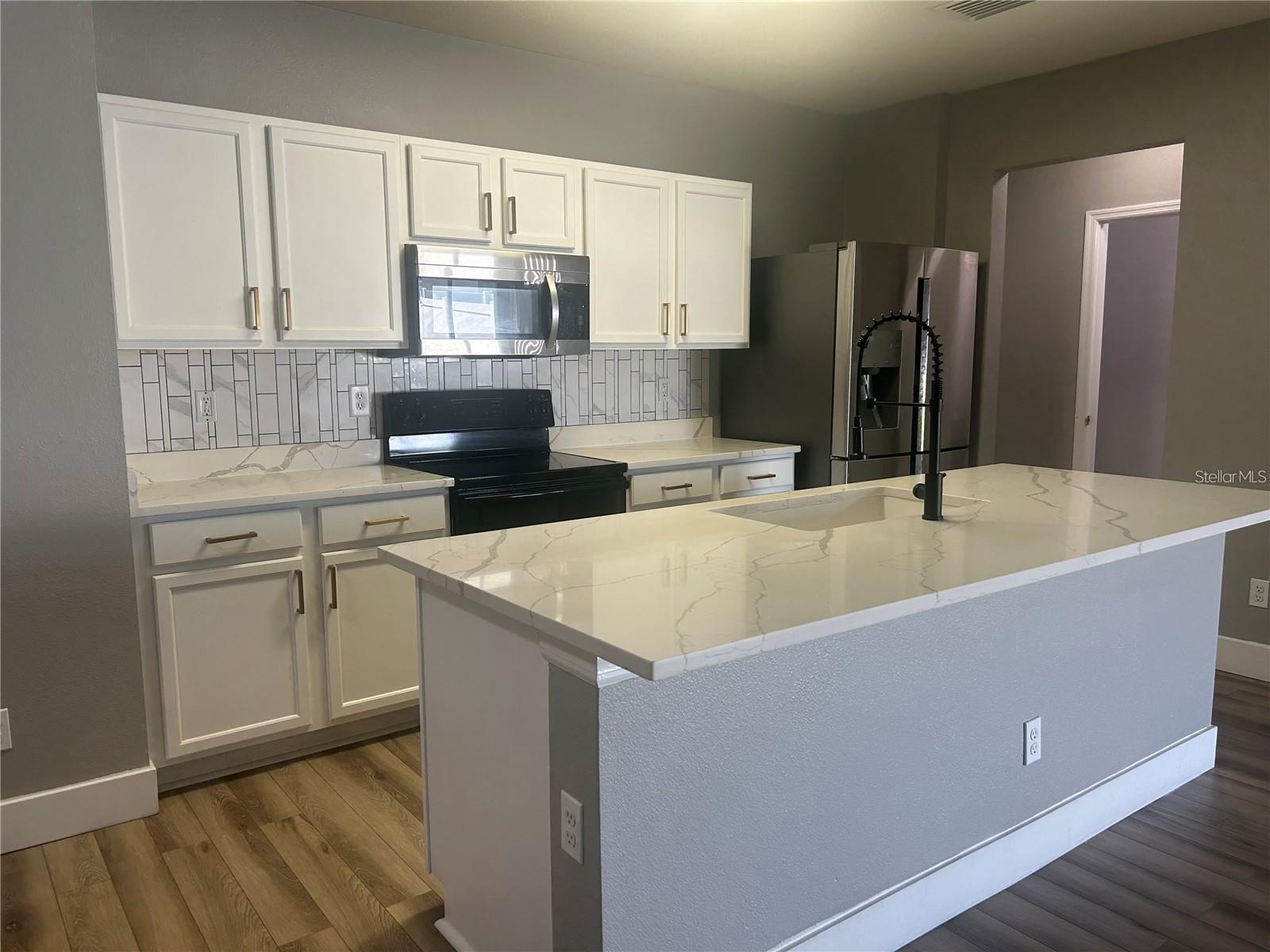 AYERSWORTH GLEN PH 3A - Residential