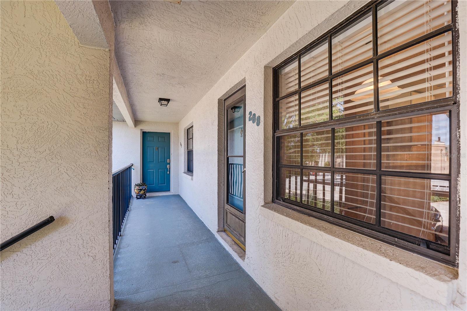 11800 PARK BOULEVARD 208