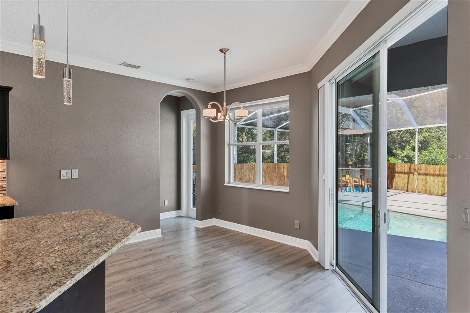 LAUREL WOODLANDS - Residential Lease